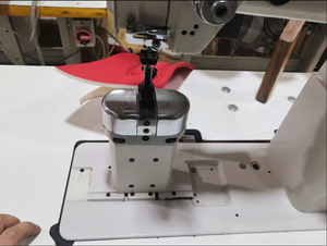 Machines à coudre DIY à double aiguille avec poignée en plastique, support OEM pour la couture de matériaux de moyenne épaisseur tels que le cuir et les tissus d'ameublement - Product Image 6