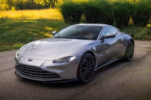 Aston Martin Vantage 2023 Estándar de Lujo - Product Image 3