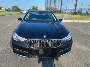 BMW Serie 7 2018, Tracción en las Cuatro Ruedas, 740i XDrive, Sedán de 4 Puertas, Automático, Volante a la Izquierda, 20,264 Millas, Interior Claro, Asientos de Cuero, Turbo, ACC, R19, Panorámico - Product Image 2