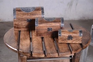 Luxury Multi-Purpose Storage Wooden Organizer Box Elegant & Handcrafted with Plastic <b>Material</b> Free Sample for Home Office Gifts - Product Image 2