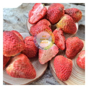 ขนมสตรอว์เบอร์รีอบแห้งแบบแช่แข็ง รสหวาน บรรจุภัณฑ์สุญญากาศ พร้อมรับประทาน - CARYLN - Product Image 1