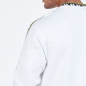 Conjunto Deportivo Ligero y Transpirable para Invierno, Estilo Casual, Tela Suave con Diseño Moderno y Minimalista - Product Image 4