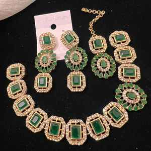 OEM/ODM Usine Service Personnalisé 18K Or Massif Corps Bijoux De Luxe Collier Boucles D'oreilles Bracelet Bague Ensemble - Product Image 5