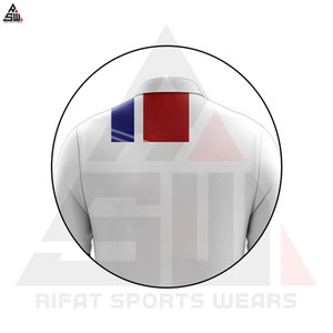 Conjuntos de uniformes de voleibol sublimados con logotipo personalizado al por mayor, ropa deportiva de poliéster 100% unisex de alta calidad - Product Image 3