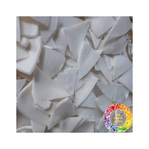 Viande de noix de coco séchée et bonbons à la noix de coco Croustillant Naturel Noix de coco Snack Vente en gros Approvisionnement en vrac pour les acheteurs et exportateurs de produits alimentaires - Product Image 4