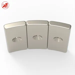 新颖设计好价格烧结钕铁硼磁铁N30 N35 N42 N52技术黄金供应商带孔磁铁
