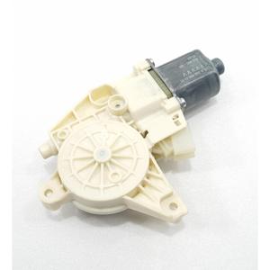 MOTEUR ÉLECTRIQUE DE LUNETTE ARRIÈRE GAUCHE MERCEDES GLA Série A2469065100 (13>) - Product Image 4