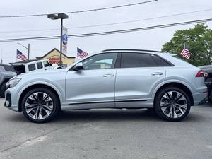 Audi Q8 quattro Premium 55 TFSI SUV 2024 neuve/d'occasion, 25001-50000 milles, transmission automatique, sièges en cuir, toit ouvrant, 400+PS, 500+Nm - Product Image 6