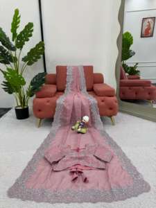 Saree en soie Tibby lourde à forte demande Choix de confiance pour les distributeurs de vêtements ethniques Approvisionnement en vrac pour l'industrie de la mode - Product Image 3