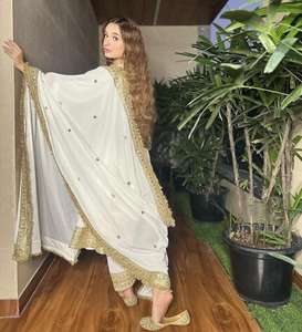 Nuevo diseñador Party Wear Heavy Japan Satin Top con Dupatta para bodas y festivales Material de calidad premium Designer Wear - Product Image 2