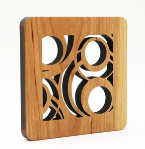 Comfortable Wooden <b>Trivet</b> That Allows Safe Handling Of Hot Cookware While Complementing Any Dining Room Decor - Product Image 6