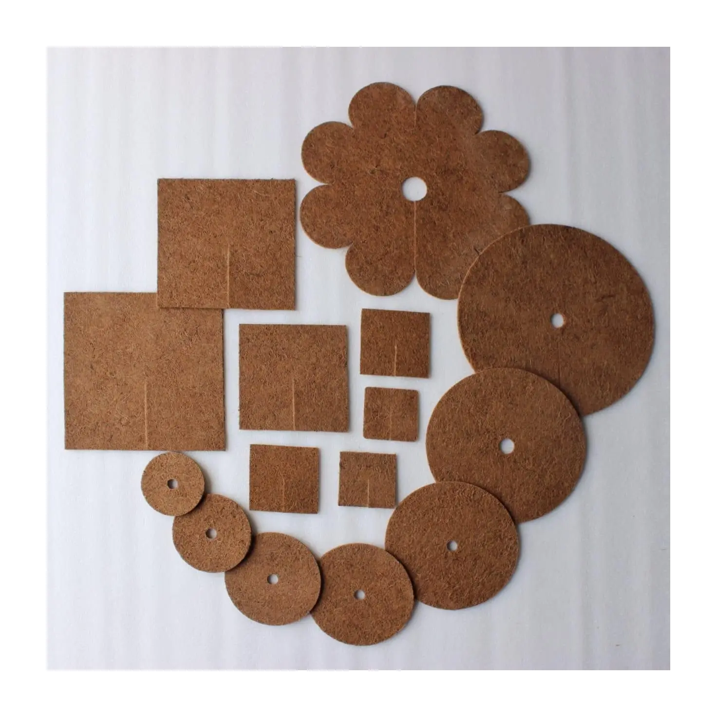 Biologisch Afbreekbare Groothandel Coco Coir Mulch Disc Mat Voor Boom Bescherming Kokosnoot Mulching Schijven Met Aangepaste Maten En Vormen