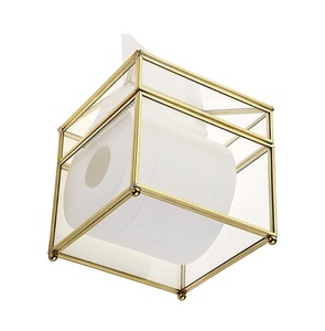 Porte-papier de soie carré en laiton et verre aspect royal pour la maison salon boîte à mouchoirs décorative en or fini - Product Image 2