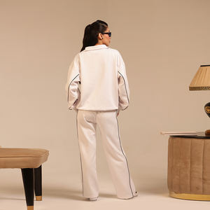 ชุดวอร์มผู้หญิงสองชิ้น สไตล์ล้ำสมัย เสื้อฮู้ด กางเกงจ็อกเกอร์ ผ้าทนทาน คุ้มค่า ขายส่ง - Product Image 6