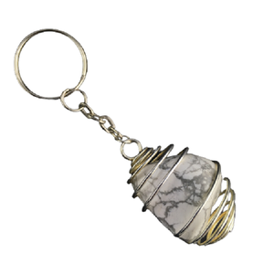 Porte-clés howlite blanche en pierre naturelle de haute qualité porte-clés en cristal de pierre précieuse dorée de guérison grossiste en pierre naturelle - Product Image 1