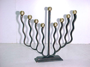 Soporte de latón para velas Menorah, soporte de vela artesanal irrompible, forma personalizada, calidad de alta estándar - Product Image 4