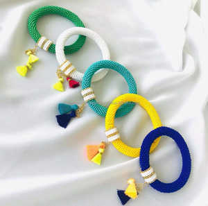 Brazalete de resina vintage de calidad de exportación India Pulsera de cuentas minimalista Pulsera de cuentas de resina a precio asequible - Product Image 5