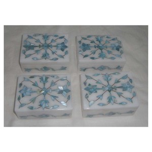 Boîtes en marbre incrustées de nacre verte, meilleur artisan indien pour la décoration de la maison et les cadeaux d'entreprise - Product Image 1