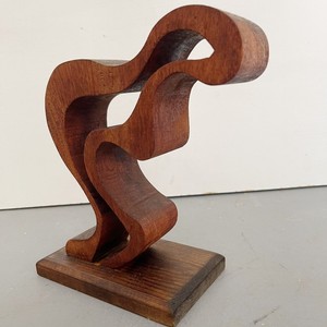 Ornements de maison artistiques sculpture abstraite en bois statues de table modernes statue d'art en bois sculptures artisanales - Product Image 5