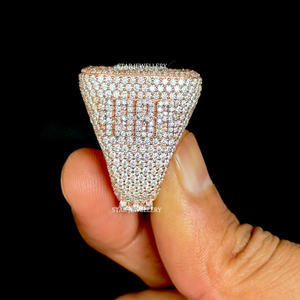 Bague de championnat de Hiphop Moissanite classique en argent sterling 925 plaqué or rose avec serti de broches - Product Image 3