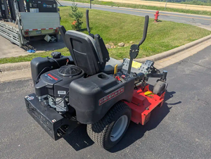 เครื่องตัดหญ้าอุตสาหกรรม Gravely Smart รุ่น 190Cc 991082 ZTHD-48 ระบบขับเคลื่อนสี่ล้อ ใช้แก๊ส พร้อมระบบควบคุมระยะไกล สำหรับงานจัดสวนเชิงพาณิชย์ - Product Image 4