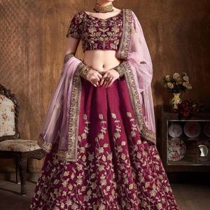 Robe de mariée élégante et tendance KOTI & LEHENGA ornée de belles perles de verre en cristal, pierre & DABKA pour mariage @ 2022 - Product Image 1