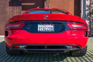 Dodge SRT Viper GTS 2013 ~26,500 Millas, Transmisión Manual de 6 Velocidades, Paquete Interior GTS Laguna - Product Image 4