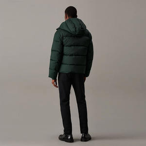 Vente en gros de vestes bouffantes pour hommes avec fermeture éclair et sweats à capuche vêtements de mode veste bouffante coupe-vent avec service OEM - Product Image 2