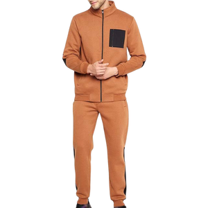 ชุดวอร์มเล่นกีฬาของผู้ชายชุดวอร์มเล่นกีฬาแบบกำหนดเองโลโก้ได้ใหม่ - Product Image 1