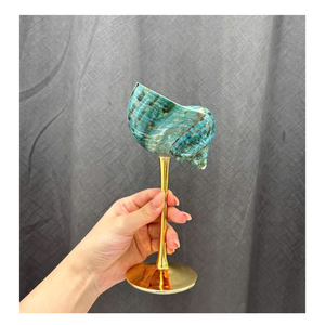 Exquisita copa de vino hecha a mano con Concha, respetuosa con el medio ambiente, para eventos y cenas en hoteles - Product Image 1