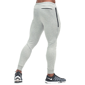 Pantalons de survêtement lourds à jambes évasées avec broderie, pantalons de survêtement personnalisés, pantalons de survêtement pour hommes, pantalons de survêtement évasés, 100% coton - Product Image 3