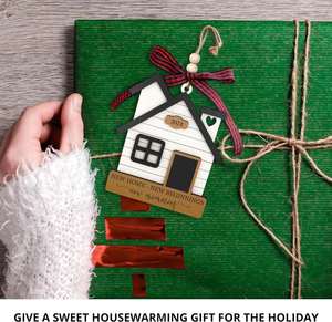 Chips de madera tallados con láser, decoración colgante de Navidad hecha a mano, modelo de casa de madera ahuecada personalizada, adorno festivo - Product Image 3