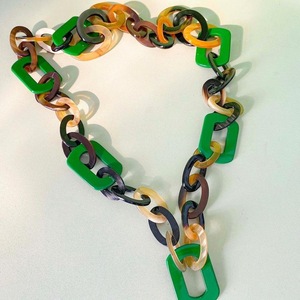 Collar de Lujo Hecho a Mano con Cuerno de Búfalo, Joyería Natural y Sostenible para Mujer, Alta Calidad - Product Image 6