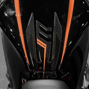 Adesivo in Gel 3D per Parafango Moto Honda CBR 650 R - Personalizzato - Product Image 1