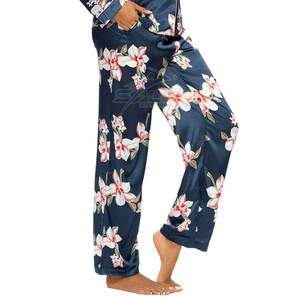 Ensemble de pyjama pour femme en soie/polyester léger, coupe régulière, motif uni, tissu extensible écologique, ensemble long 2 pièces - Product Image 6