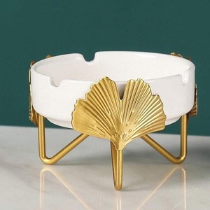 Cenicero de hierro moderno para el hogar, dormitorio, habitación de invitados, mesa, restaurante, Bar, uso - Product Image 1