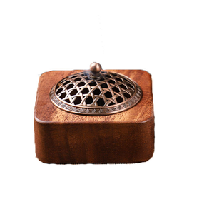 Quemador de Bakhoor Tradicional de Lujo, Mabkhara de Madera y Acrílico - Product Image 3