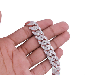 Pulsera Infinito de Plata de Ley con Oro Rosa y Diamantes Moissanite, Pulsera de Tenis con Oro Rosa, Pulsera Cubana Completamente Engastada - Product Image 3