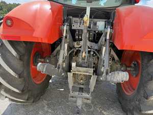 Kubota M7-154 DELUXE Tractor: Power, Comfort, and Precision Farming in One - Product Image 4