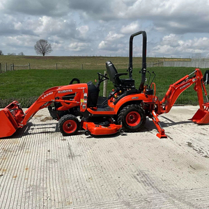 รถตักล้อยางขนาดเล็ก Kubota LA340 21 แรงม้า ขับเคลื่อน 2 ล้อ เครื่องยนต์ดีเซล รถแทรกเตอร์การเกษตรขนาดกะทัดรัด เครื่องจักรอเนกประสงค์สำหรับฟาร์ม ขาย - Product Image 4