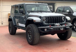 Jeep Wrangler Rubicon Anvil 2022 USADO, con acabado transparente, cuero claro, R21 Turbo, volante a la izquierda, motor de gasolina 4.1-6L, transmisión automática - Product Image 2