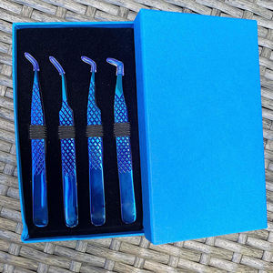 Bel ensemble de 4 pinces à cils couleur bleue multi-fonctions durables et précises pour un usage en salon et à la maison - Product Image 3