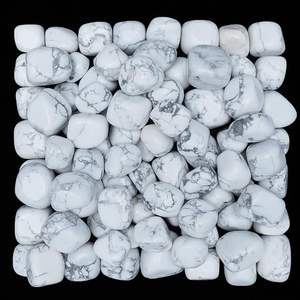 Pierres dégringolées de guérison en Howlite de haute qualité-Soulagement du stress et croissance spirituelle - Product Image 3