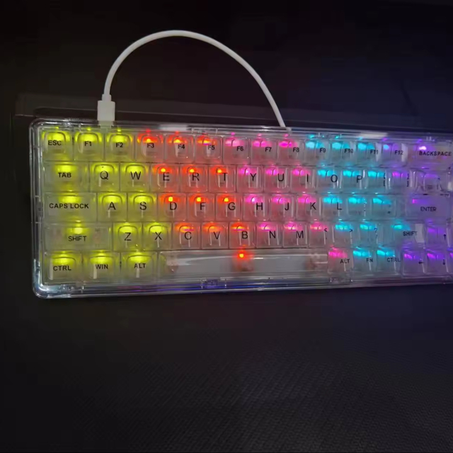 New USB-C LED Portable Transparent Gasket Hot Swappable Mechanical Gaming Keyboard RGB Backlit Compact 68 Clear Keycaps