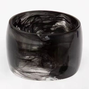 Artwork Maestro - Brazalete de Resina Artístico Hecho a Mano con Colores de Cuerno para Mujer, Colección de Joyería para Bodas - Product Image 1