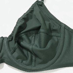 Femmes 2025 Magnifique ensemble de lingerie en dentelle avec nœud papillon Soutien-gorge et slip à bas prix avec bretelles réglables Ensemble de sous-vêtements et culottes à motif solide - Product Image 5