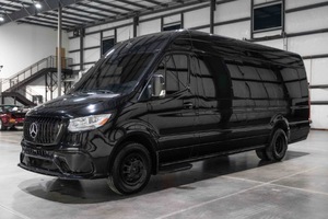Mercedes-Benz Sprinter 3500XD 2021 Usada en Buen Estado, Estándar de Fábrica - Product Image 3