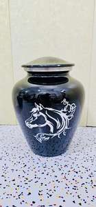 โถบรรจุอัฐิสัตว์เลี้ยงแบบอเมริกัน ทำจากวัสดุสแตนเลสอะลูมิเนียมสั่งทำพิเศษ ขนาด 220 ลูกบาศก์นิ้ว - Product Image 5