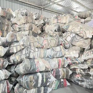 أحذية رجالية فاخرة مستعملة للجري والرياضة بأسلوب عصري، بيع بالجملة بأسعار المصنع الأصلي في الصين، رائجة في غينيا - Product Image 5