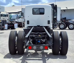 Camion d'occasion TOP NOTCH 2021 2022 Kenworth T380 à essieu unique, cabine et châssis, cabine standard, faible kilométrage, expédition mondiale - Product Image 3